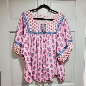 Old Navy Blouse Women‎ Size 3X Floral Pink and Blue Boho Short Sleeves laces